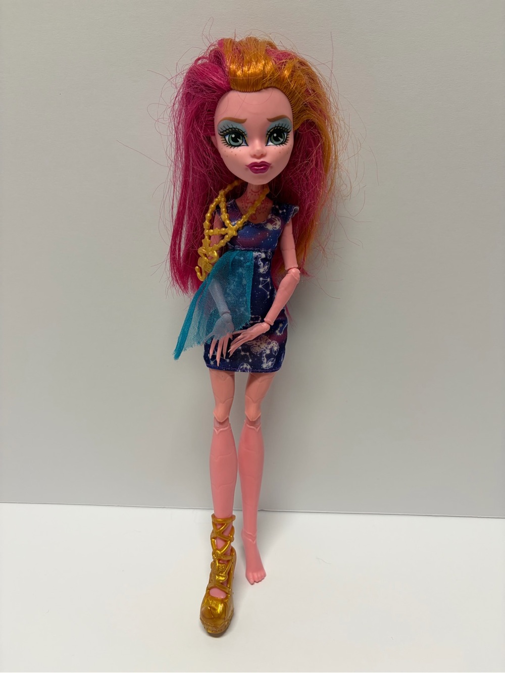 Monster High GIGI GRANT Freaky Field Trip Doll 2012 Mattel